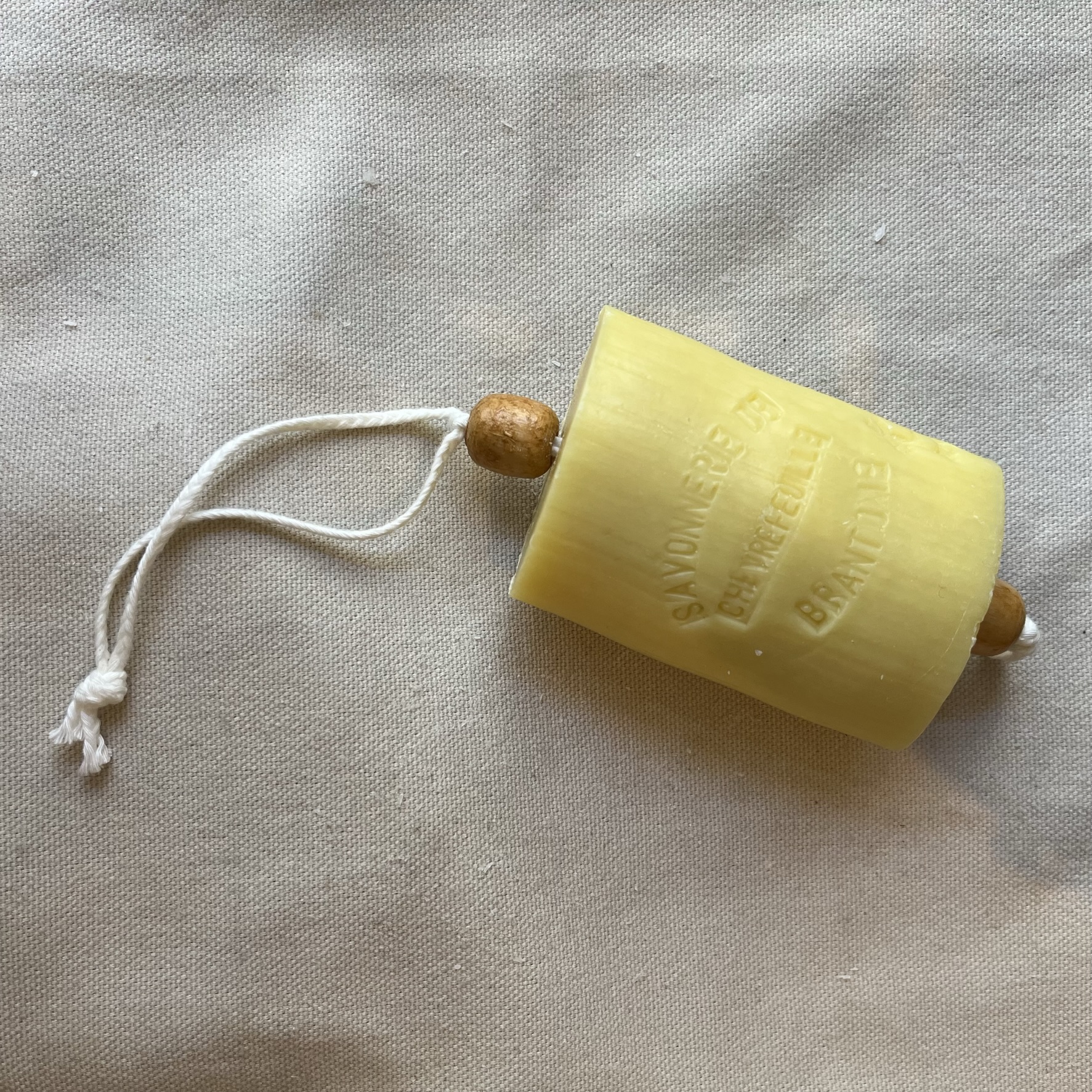 Savon lait d'ânesse - Chevrefeuille – Image 5