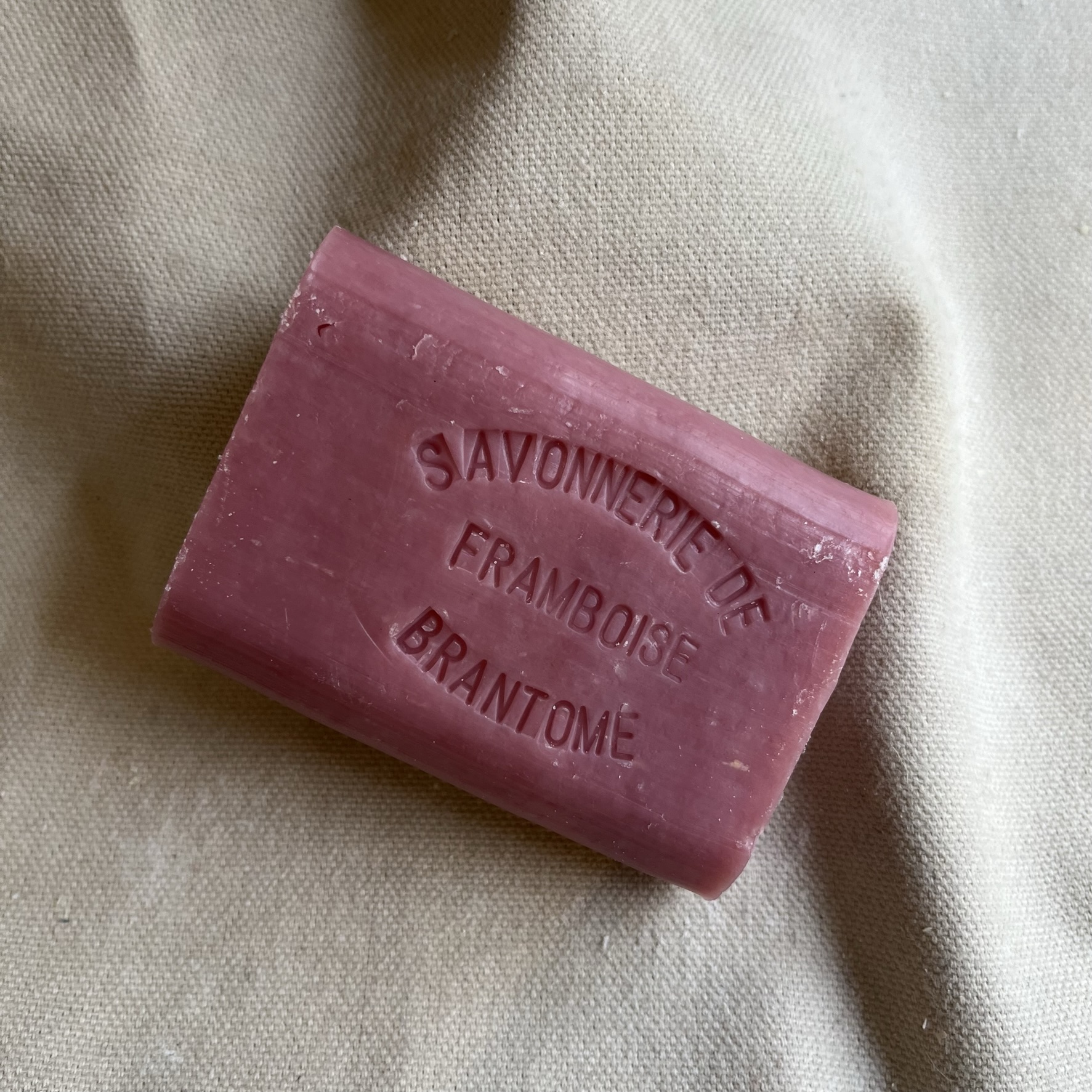 Savon traditionnel - Framboise – Image 3