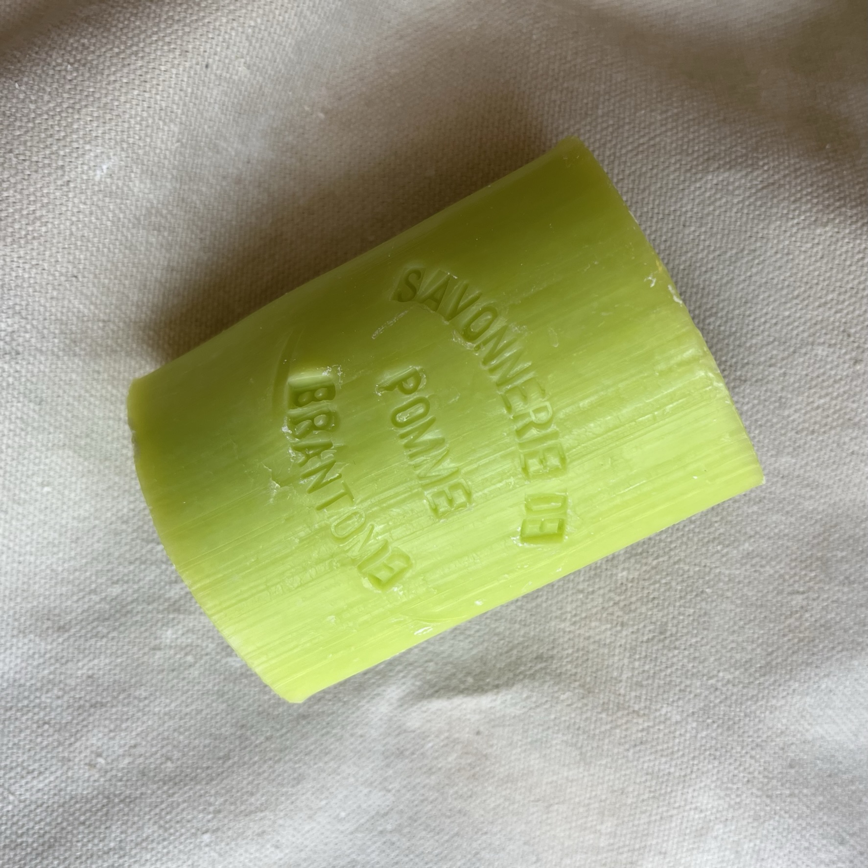 Savon traditionnel - Pomme – Image 6