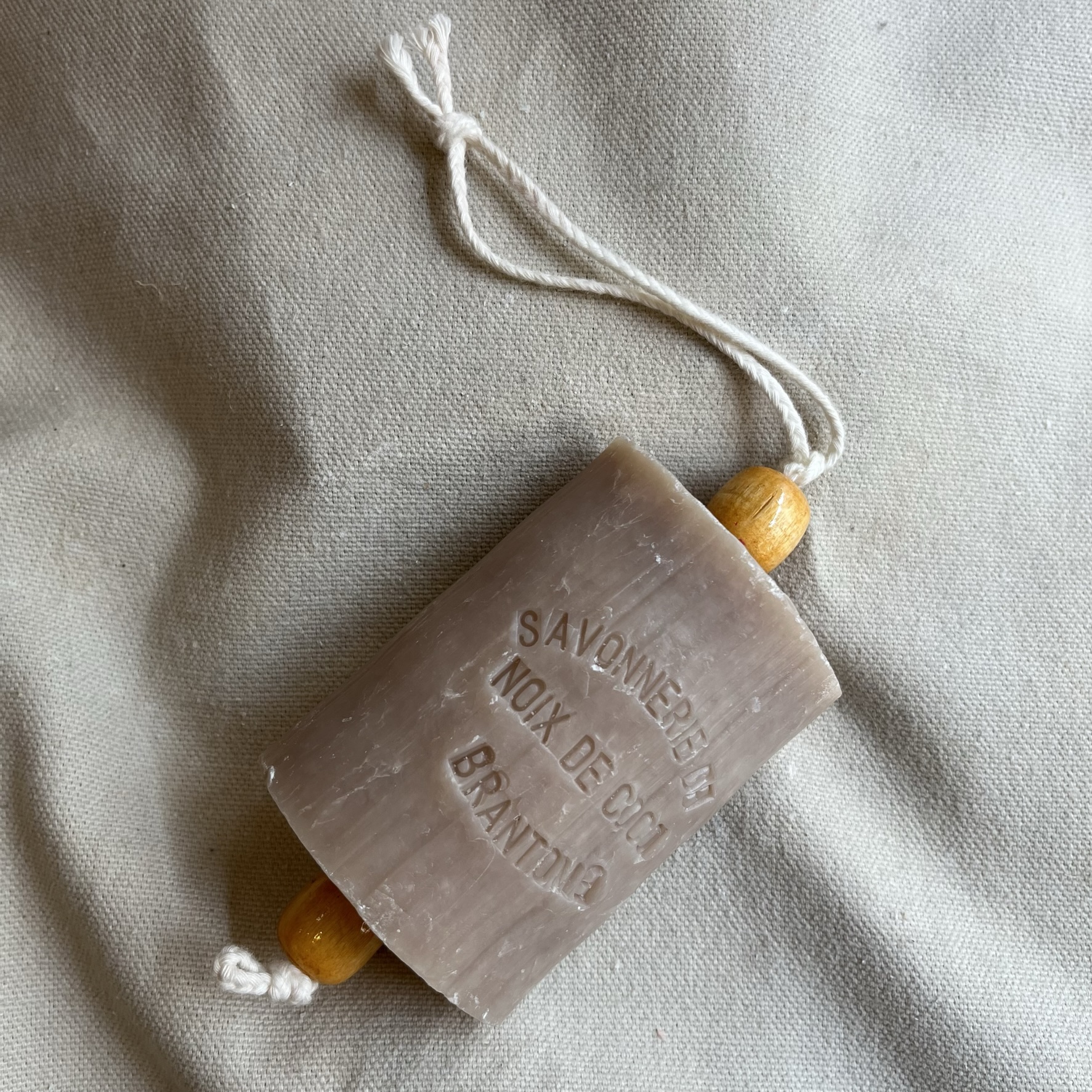 Savon traditionnel - Noix de coco – Image 4